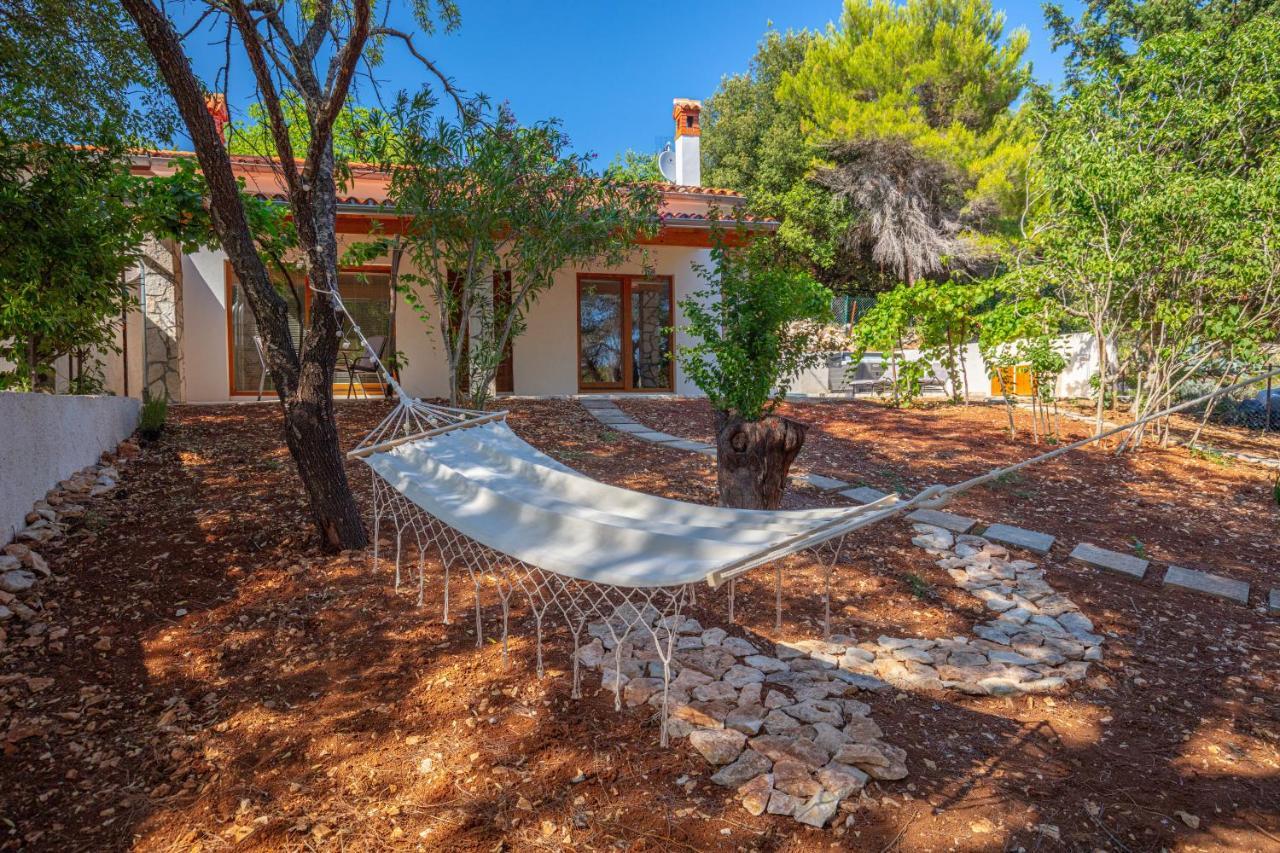 Al Pino Blue Property Премантура Екстер'єр фото