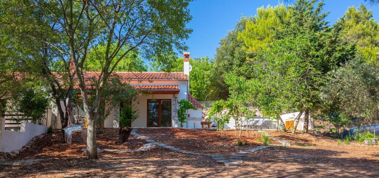 Al Pino Blue Property Премантура Екстер'єр фото